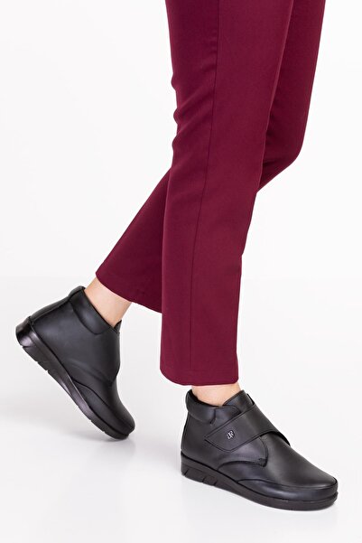 ARTI ARTI AYAKKABI Plus-plus020-5055 حذاء أمهات من الجلد الطبيعي باللون الأسو...