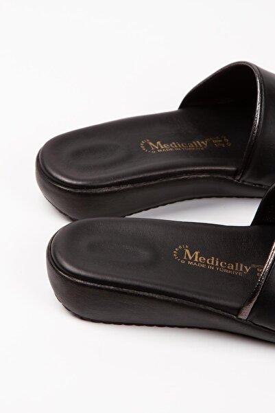 ARTI ARTI AYAKKABI Artı-artı020-5000-8 Ortopedik Topuk Dikeni Destekli Deri Kadın Siyah-platin Terlik