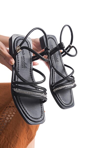 ARTI ARTI AYAKKABI MİA026-1511 Черни ежедневни дамски сандали за празници