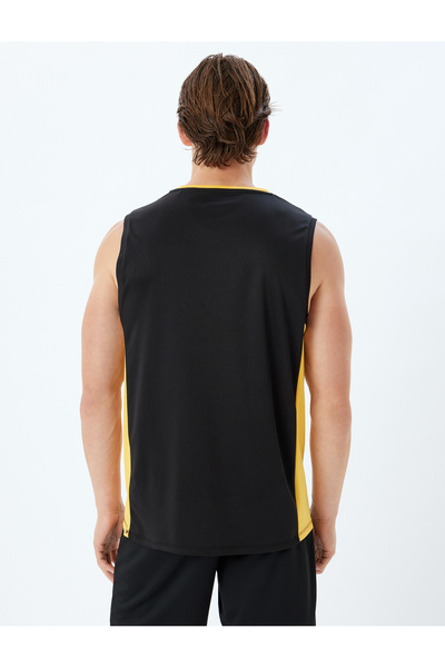 Koton Crew Neck Sleeveless Sports Undershirt - Slogan Printed and Piping