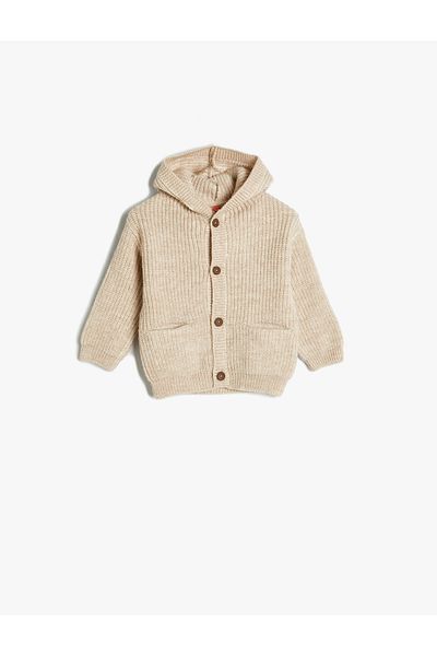 Koton Gestrickter Cardigan mit Kapuze – Knopfdetail und Taschenhalter