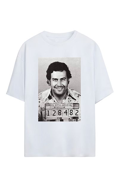 T shirt nike narcos 2025