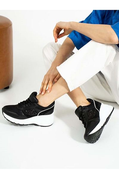Kocamanlar Ayakkabı Filet 185 Women's Sneaker - Hidden Heel and Black-White Sole