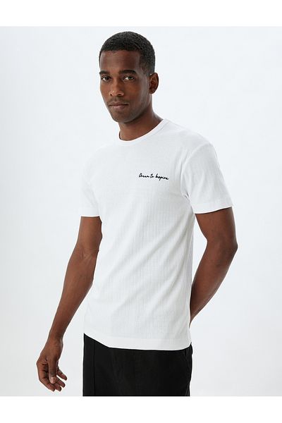 Koton Βαμβακερό μπλουζάκι Crew Neck Slogan Slim Fit