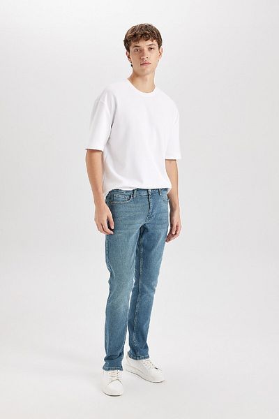 DeFacto Pedro Slim Fit στενή εφαρμογή Κανονική μέση στενό τζιν παντελόνι B8418AX24AU