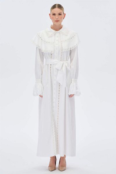miha Hicran Önal White Lace Butterfly Dress