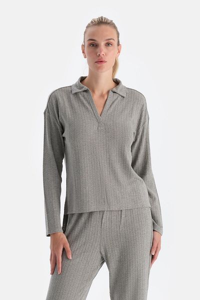 Dagi Graues, geflochtenes T-Shirt mit Polokragen