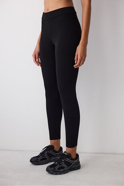 Penti Schwarze Basic-Leggings mit hoher Taille