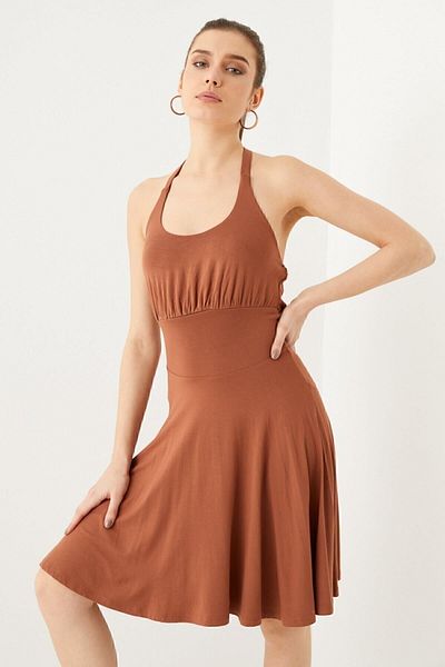 Curly Πλεκτό φόρεμα Tan Halterneck