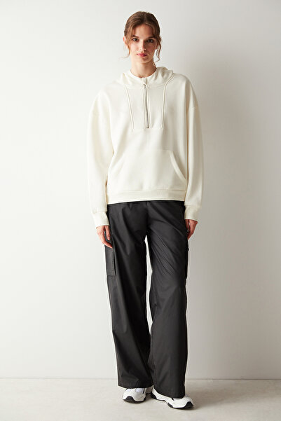 Penti Beyaz Kapüşonlu Kanguru Cepli Oversize Sweatshirt