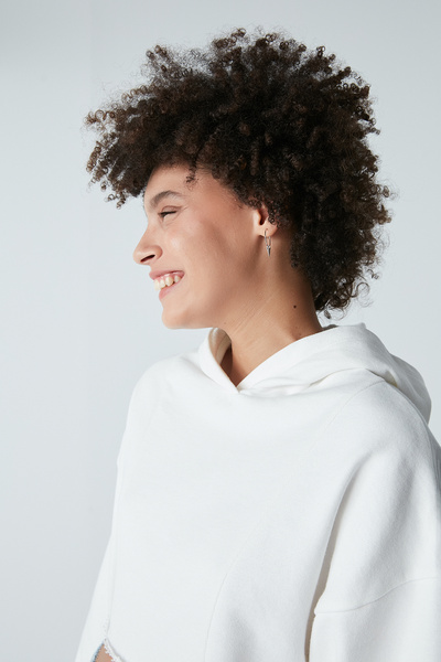 Penti Λεπτομερές φούτερ με κοφτερές αλυσίδες