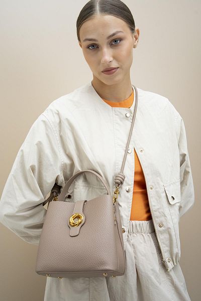 Matthew Cox Geantă Crossbody pentru femei Matthew Cox - Mink BYN2259