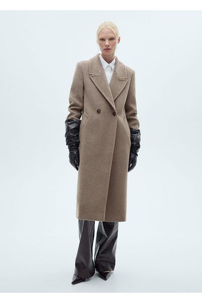 MANGO Woman Mantel – Stilvoll gestalteter Scrollstoff