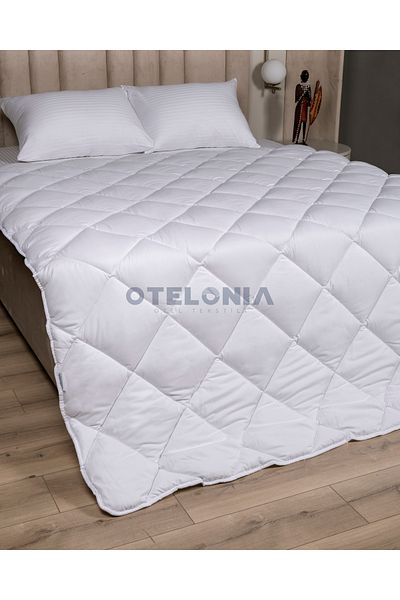 Otelonia King Size Micro-Touch Quilt + 2 Pcs. Bead Silicone Pillow