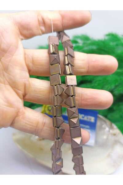 The Magıc of Healıng Hematite Brown Matte Finish Natural Stone Pyramid Cut 8X8X8 Certified
