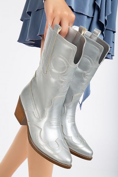 Ms Sugar Cizme scurte brodate din piele artificială argintie Western Cowboy pentru femei