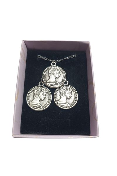 Ororabutik Silver Color Coin Figured Necklace and Earring Set
