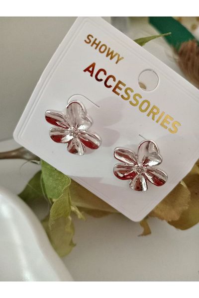 mos&more Silver Flower Stylish Women's Earrings