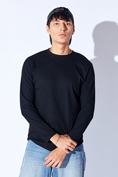 Manche Bisiklet Yaka Jakarlı Dokulu Kumaş Slim Fit Basic Uzun Kol Erkek Tshirt | Siyah MANW229956-1