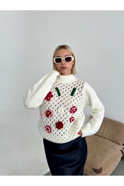 Somut istanbul Pulover de damă cu broderie florală în față