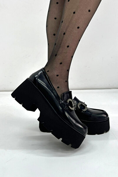 inizio Чорні матові лофери з пряжкою P9060