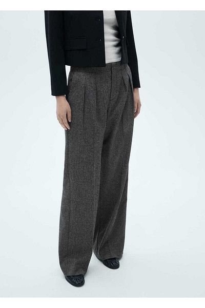 MANGO Woman Gray Pleated Trousers