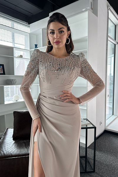 İyem Abiye Stone Embroidered Long Tulle Sleeve and Allerli Crepe Design Evening Dress Full Pattern