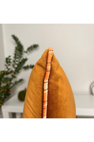 DECO Cinnamon Color Luxury Velvet Plaid Corded Waist Pillow Case