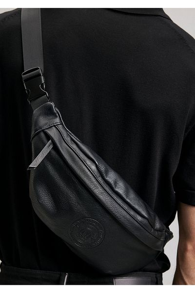 Mavi Schwarze Hüfttasche 0911094-900