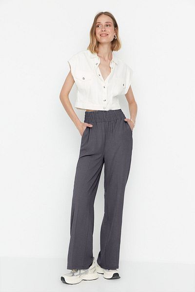 Trendyol Collection Graue, elastische Webhose mit weitem Bein/breitem Knöchelbund TWOSS22PL00024