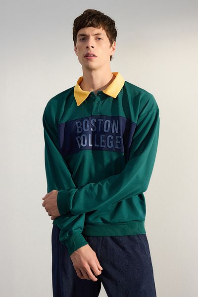 Trendyol Collection Smaragdgrünes Oversize-Baumwoll-Sweatshirt mit Polokragen – Flauschig bedruckt TMNAW25SW00027