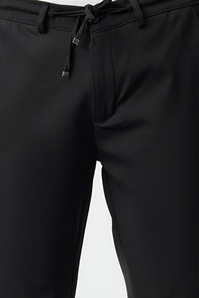Trendyol Collection Černé kalhoty Slim Fit tkané z elastické látky se zavazováním v pase Tmnaw25Pl00029