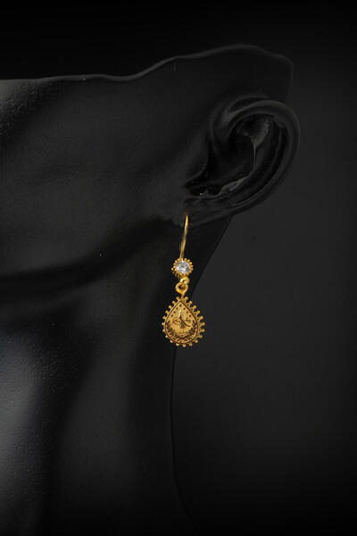 Bilezikci Damla Tuğralı Sarkaç Altın Küpe