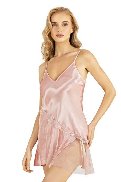 PRIMODA Νυχτικό από σατέν μίνι σομόν με λεπτομέρεια από τούλι - 8224