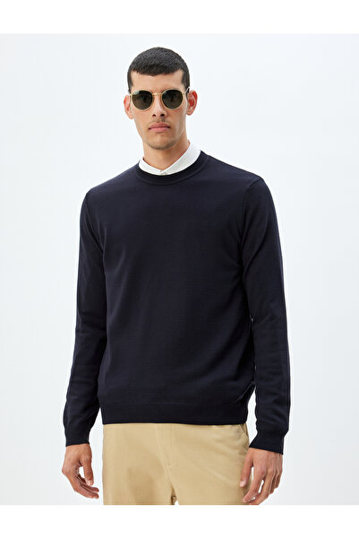 Koton Langärmliger Basic-Strickpullover mit Rundhalsausschnitt