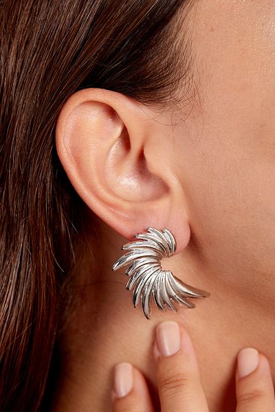 Elika Silver Women's Wing Model Earrings