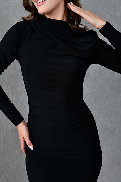 lovebox Rochie neagră cu mânecă lungă, elastică, din țesătură nisipoasă, guler lateral, detaliată, lungime midi 10941