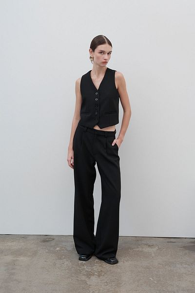 VATKALI V-Neck Short Vest