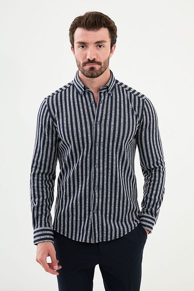 Mcr Pointed Collar Shirt