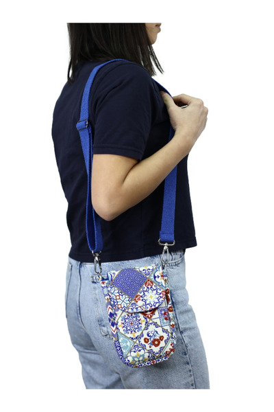 BUSRAKAZANCDESİGN Tile Patterned Adjustable Crossbody Phone Bag