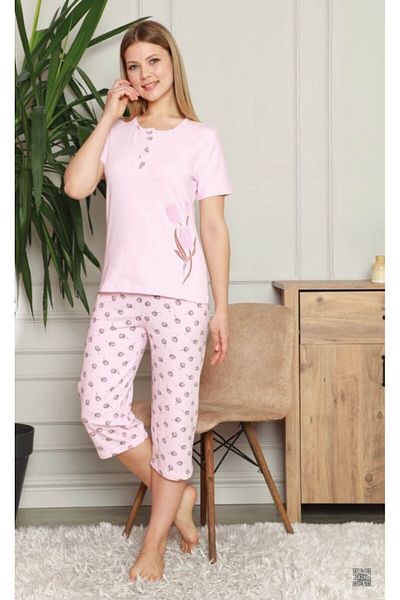 Den Tasarım Hediyelik Pink Tulip and Rose Patterned Capri Pajama Set