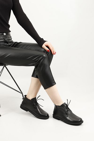 GÖNDERİ(R) Women/Girls Black Rubber Sole Genuine Leather Boots