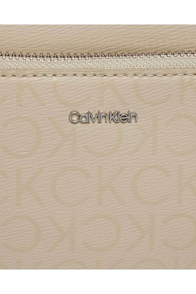 Calvin Klein Must Camera Bag