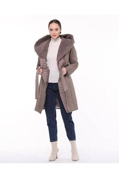 Cristina ватирано палто с качулка