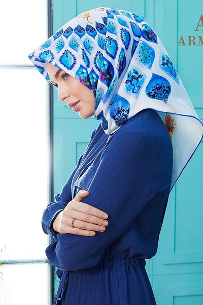 Armine Twill Silk Scarf - Nostalgia Series 7901d-09