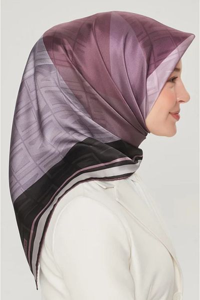 Armine Eșarfă din mătase Twill din seria Special Nostalgia 8516-02