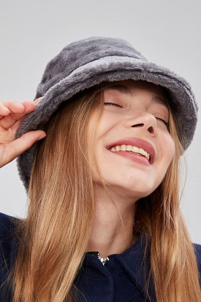 derikem Plush Bucket Women's Fisherman's Hat Soft and Furry Women's Hat