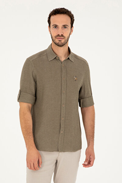 U.S. Polo Assn. قميص رجالي كاكي بأكمام طويلة 50283716-VR027