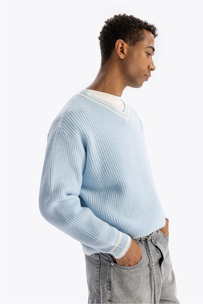 GIESTO V-Neck Knitwear Sweater - Light Blue