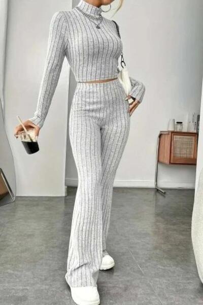 Mossta Gray Turtleneck Crop Top and Trousers Hooded Camisole Set